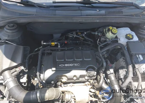 2015 Chevrolet Cruze 1Lt Auto из США, поврежденный, VIN 1G1PC5SB6F7269968